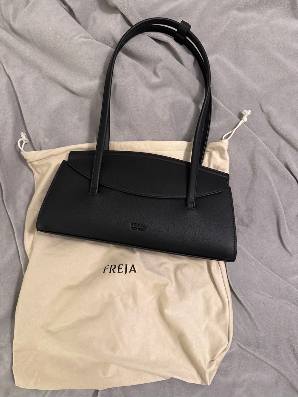 Freja Caroline Bag - Sleek Women’s Handbag!